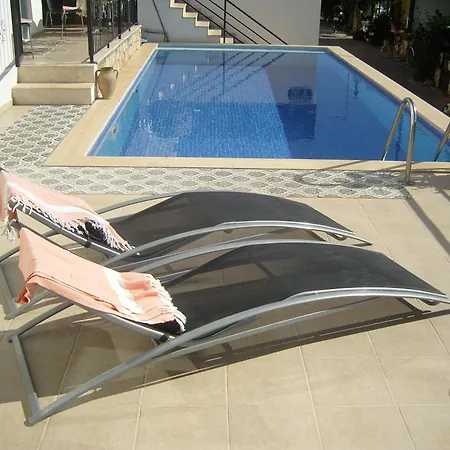 Penthouse Soveda Ii *