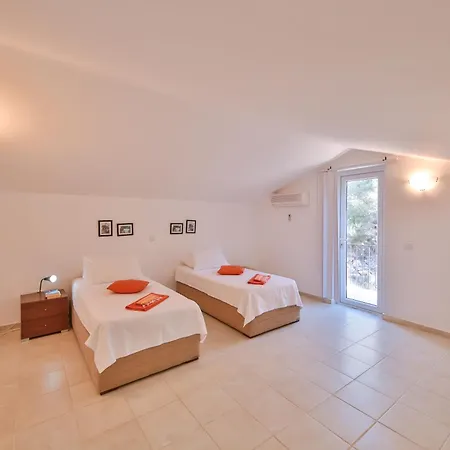 Penthouse Soveda Ii